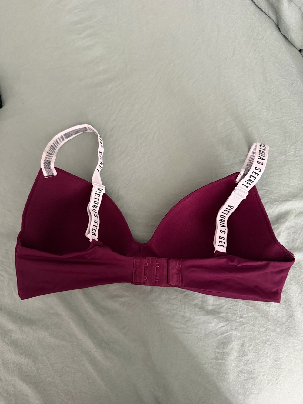 Set of 3 Lightly Lined VS Wireless Bras - Picture 7 of 11